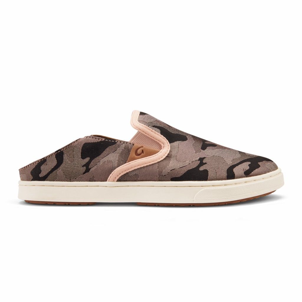 Olukai Women's Pehuea Pa i Slip On Shoe - Soft Pink / Ke Au Camo US032-465